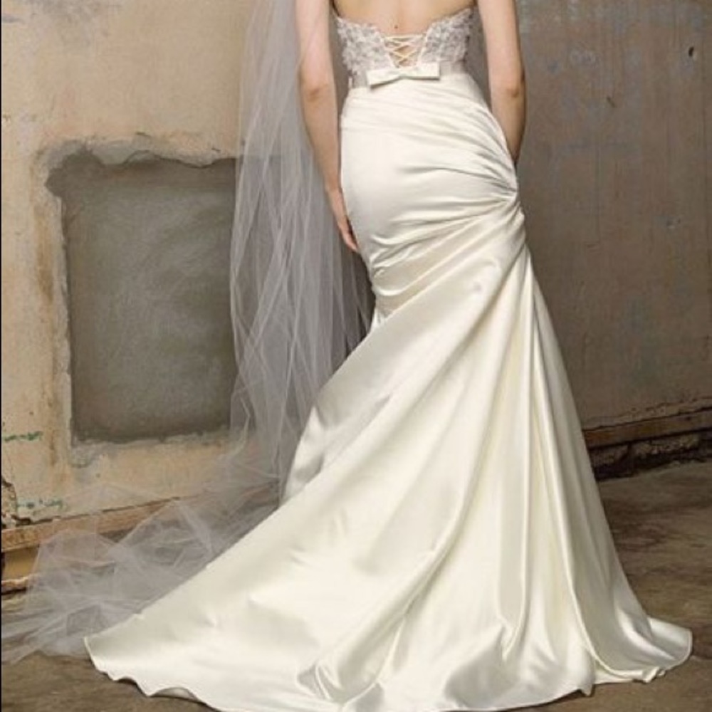 Watters 2 Piece Wedding Dress - Picture 3 of 8